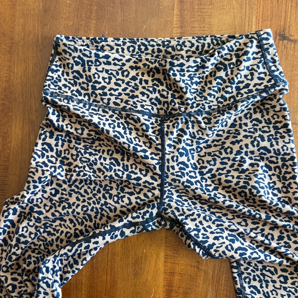 Leopard / Cheetah Print Spandex / Leggings - Picture 4 of 7